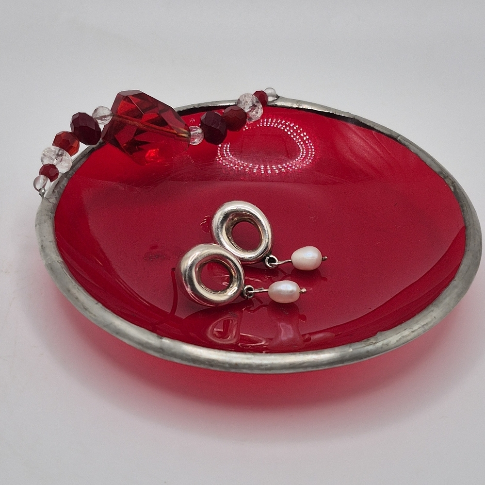 Beautiful Sterling Silver Oval W drop Pearl Earrings.  Made In Mexico.  Markings